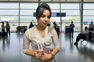 Heboh Sosok Khairun Nisa! Dari Pramugari Gadungan hingga Foto “Karyawan Garuda” yang Ternyata Rekayasa AI